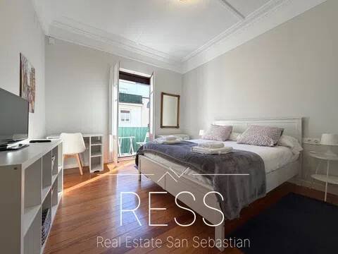 Pis de 136 m² a Sant Sebastià