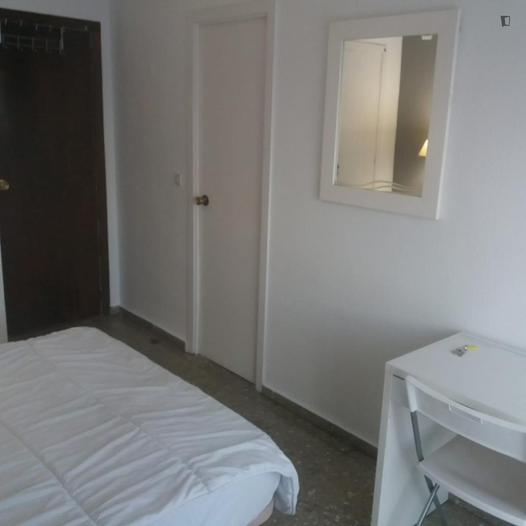 Chambre à louer, Valence