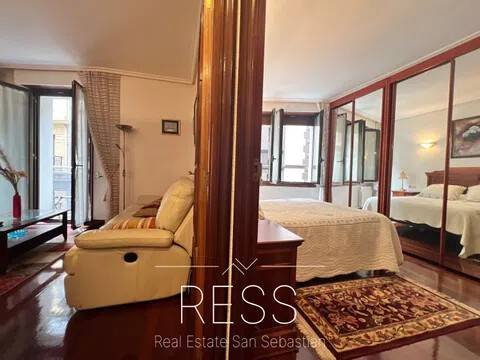 Piso de 90 m² en San Sebastián