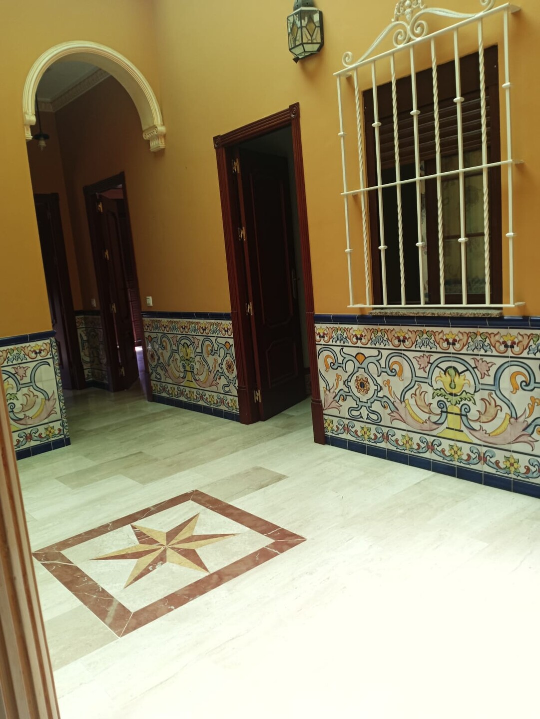 Casa de 120 m² en Mairena del Alcor