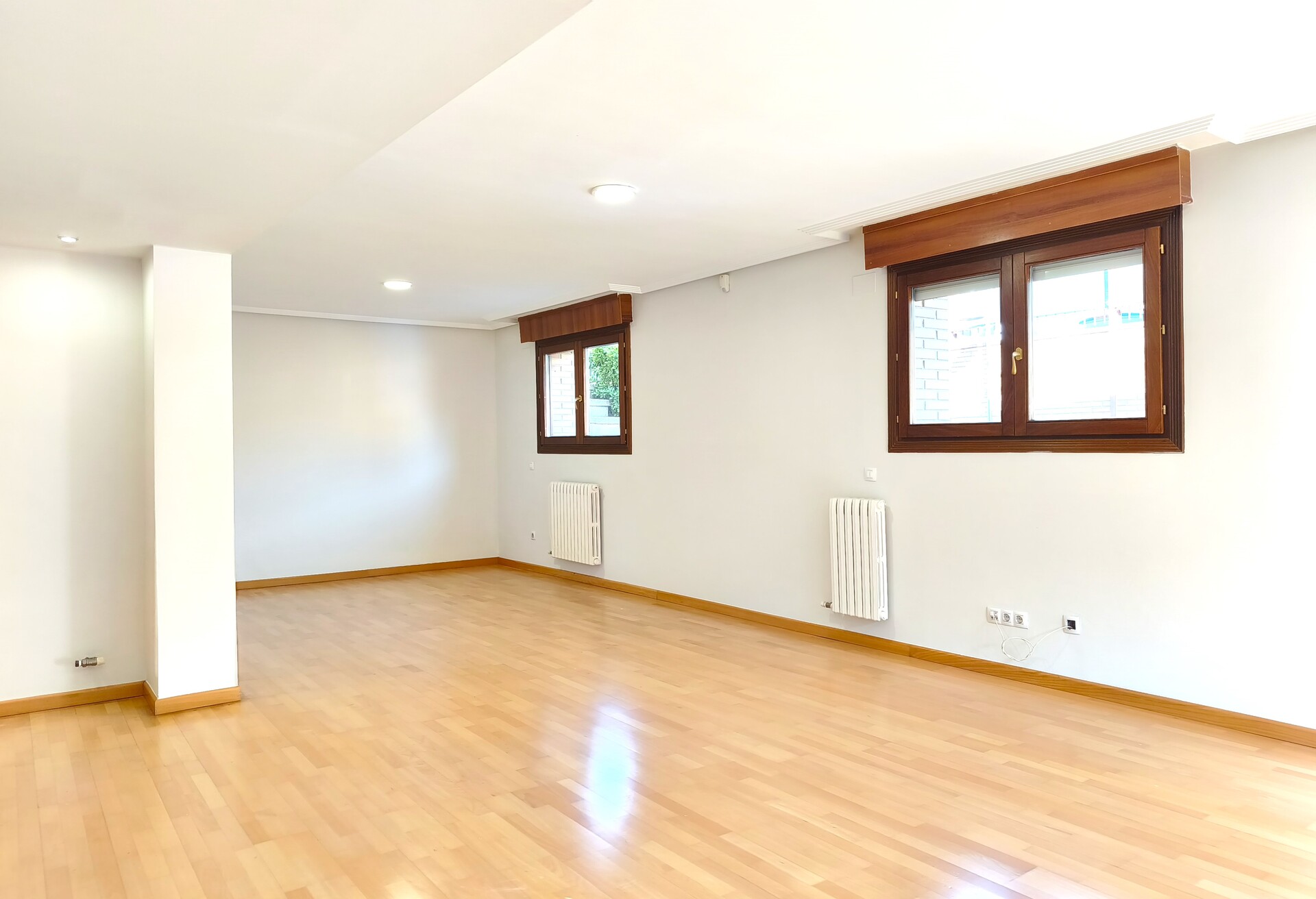 Piso de 335 m² en Zaragoza