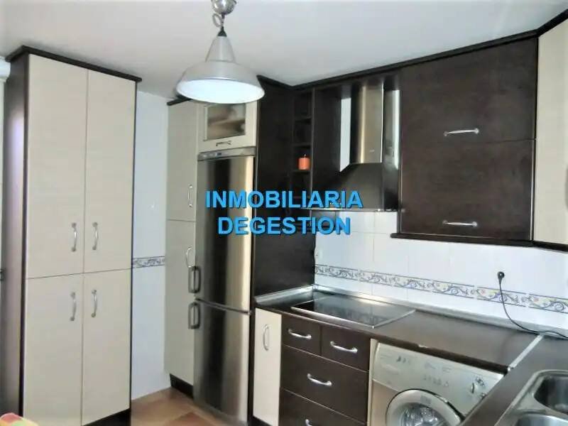 Piso de 105 m² en Linares