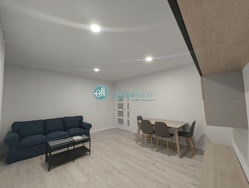 Piso de 90 m² en Segovia