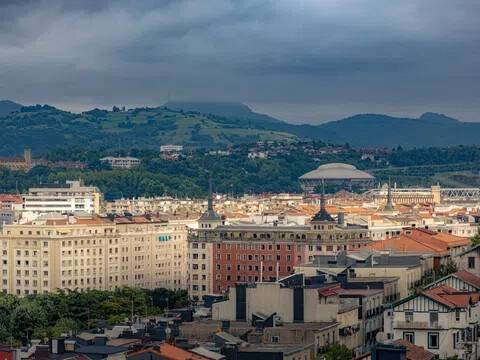 Piso de 90 m² en San Sebastián