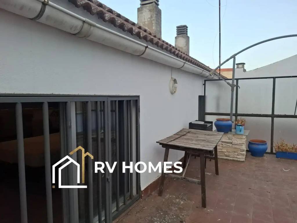 Piso de 150 m² en Cáceres