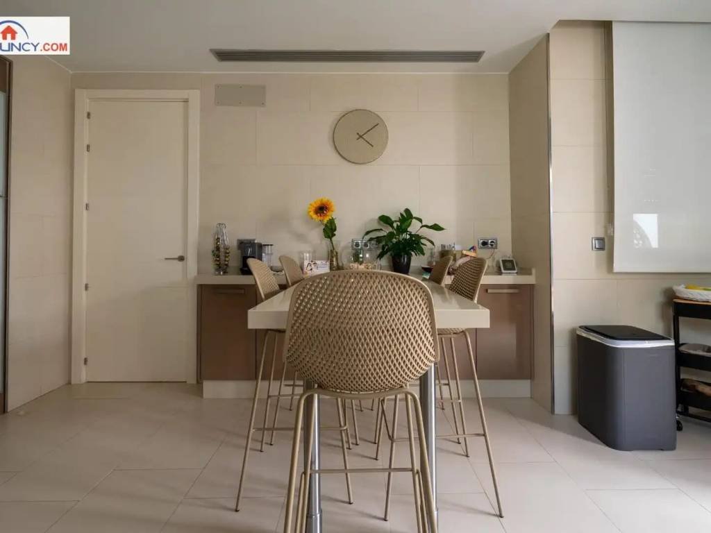 Casa de 372 m² en Dos Hermanas
