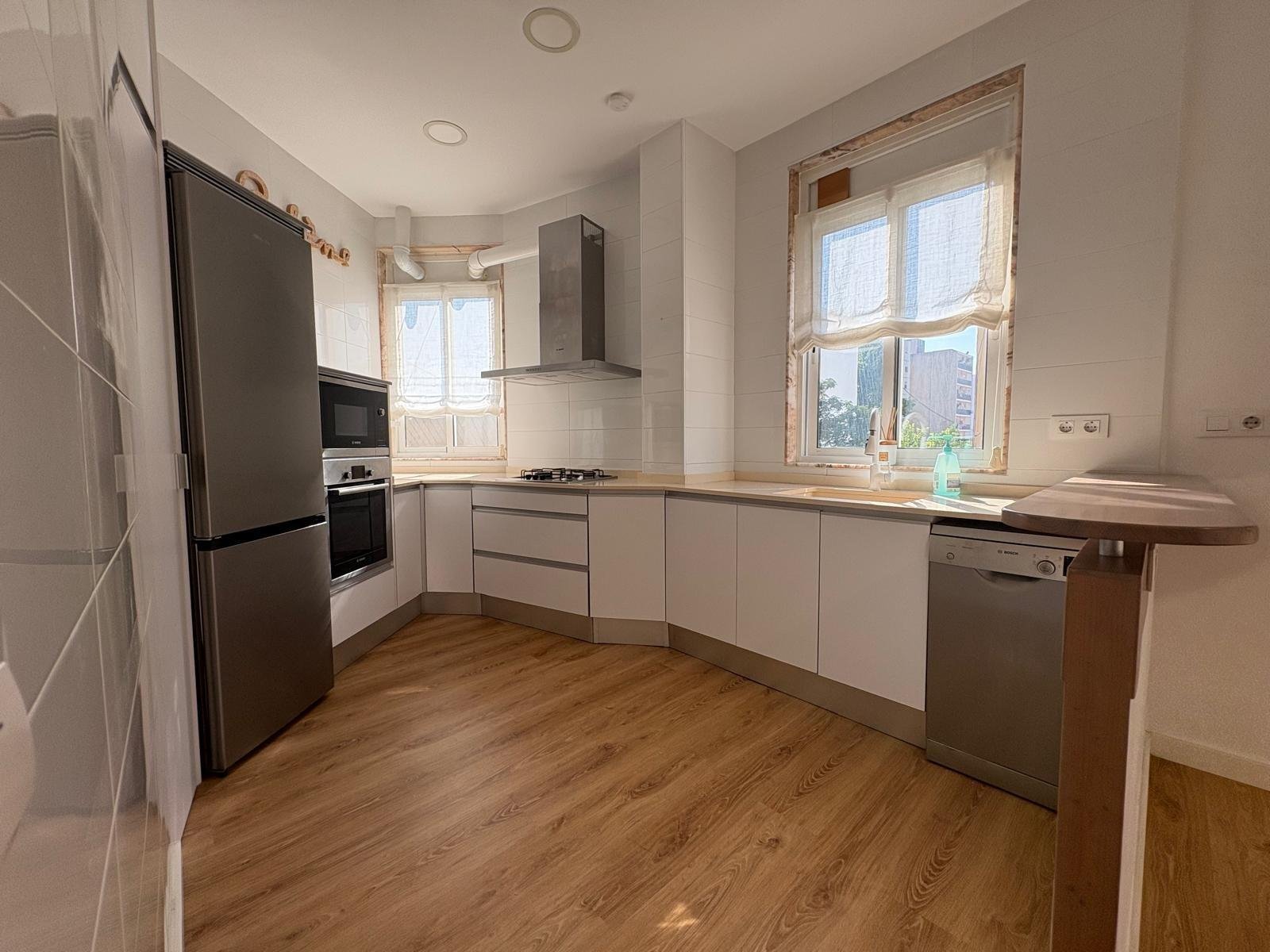 Wohnung 76 m² in Valencia