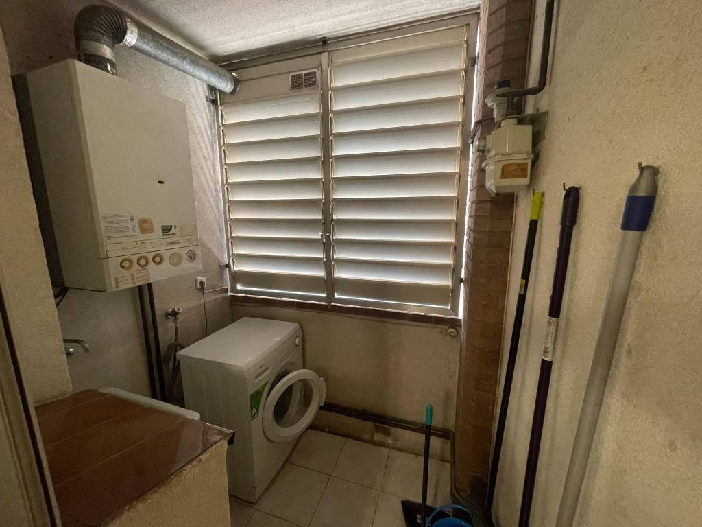 Habitación 120 m², Lérida