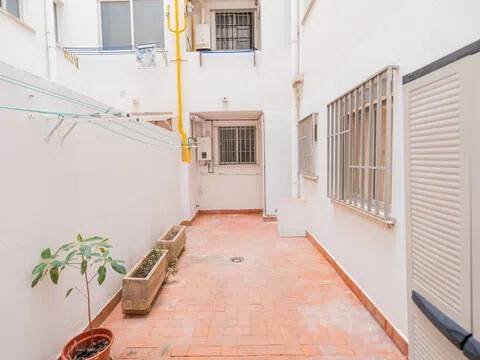 Zimmer 170 m², Valencia