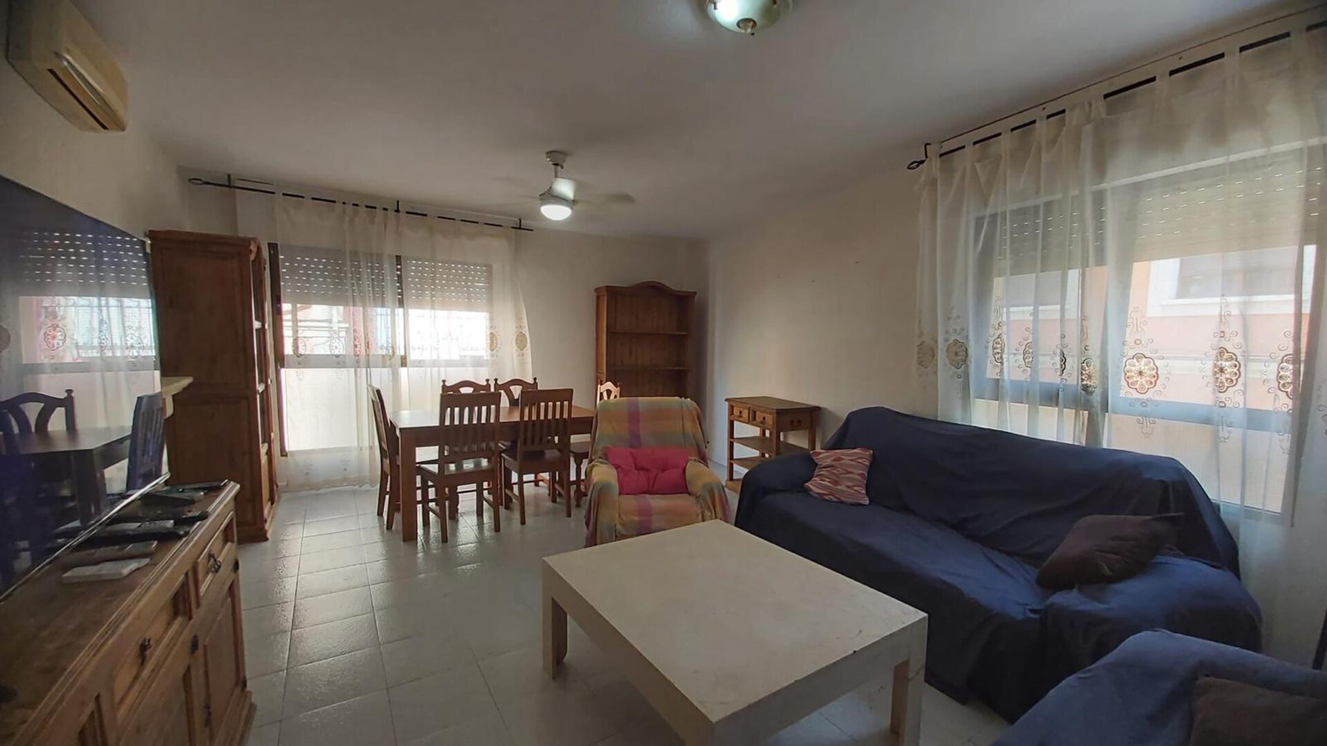Habitación 189 m², Almería