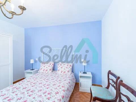 Piso de 81 m² en Oviedo