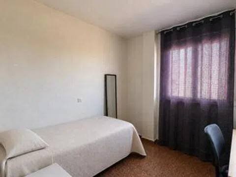 Habitación 75 m², Murcia