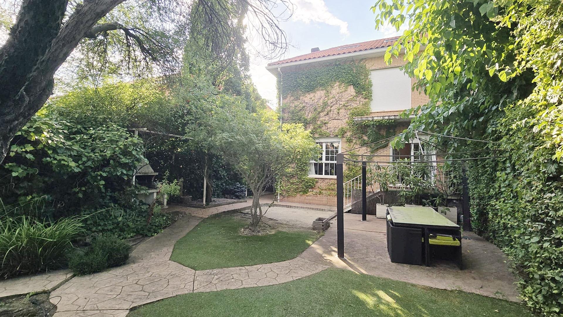 Habitación 335 m², Villanueva de la Cañada