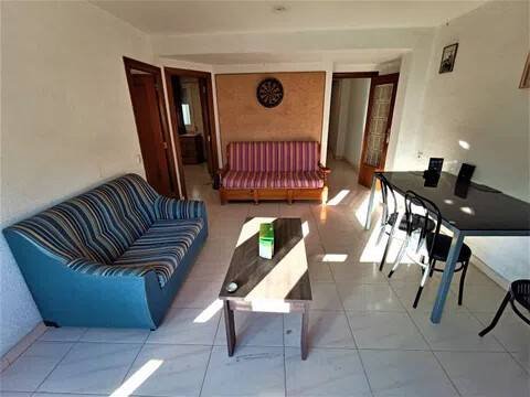 Zimmer 190 m², Valencia