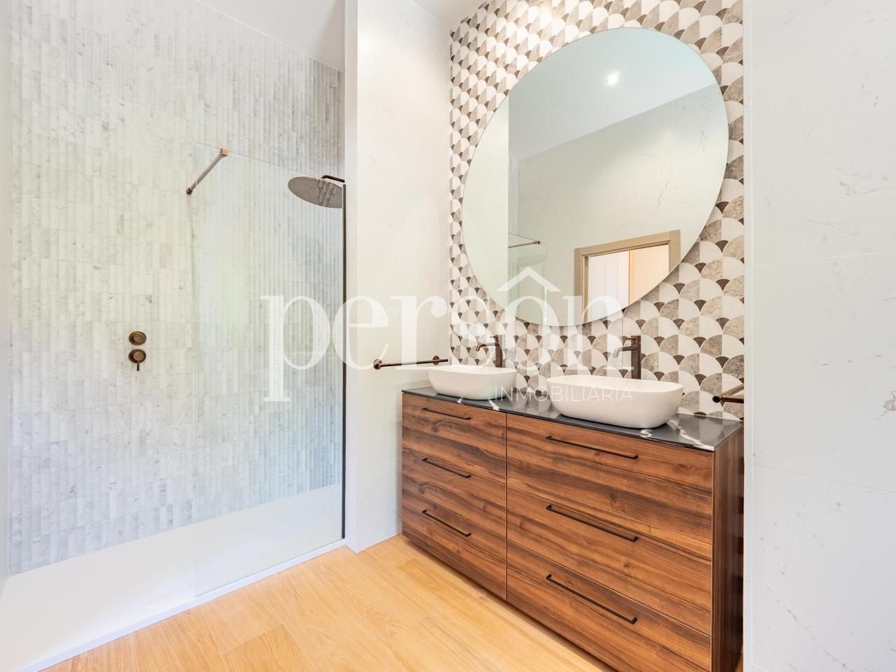 Casa de 695 m² a Godella