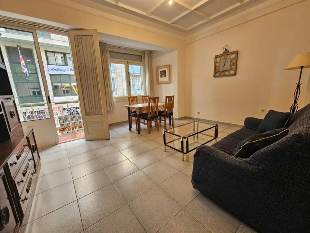 Piso de 65 m² en Ourense