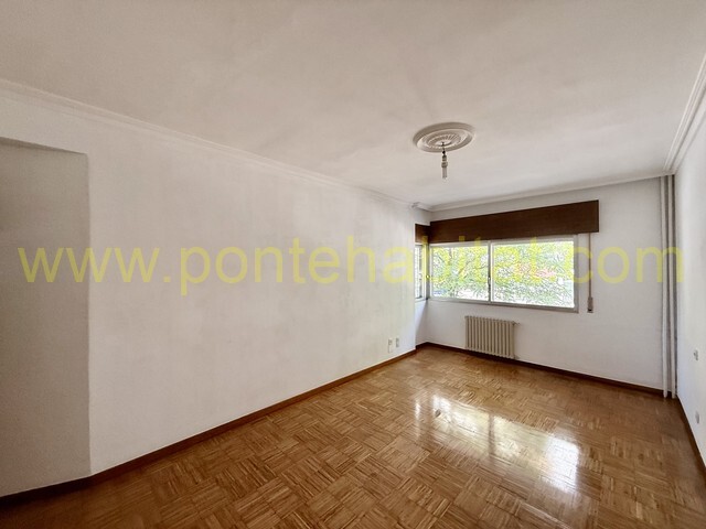 Piso de 119 m² en Pontevedra