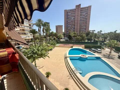 Piso de 84 m² en Alicante