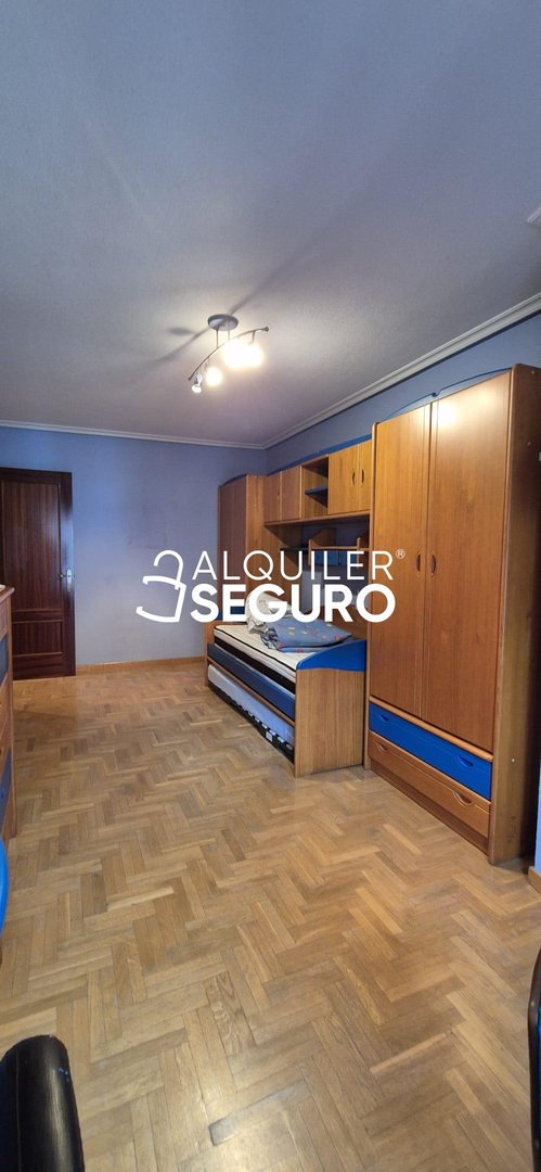 Piso de 90 m² en Mieres