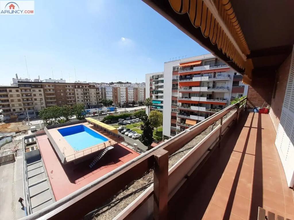 Piso de 120 m² en Sevilla