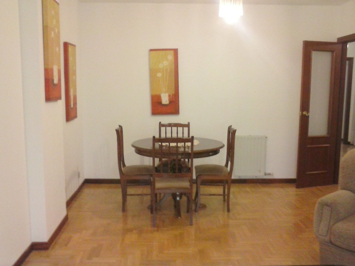 Piso de 98 m² en Santiago de Compostela