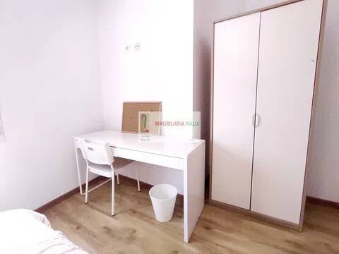 Pis de 130 m² a Oviedo