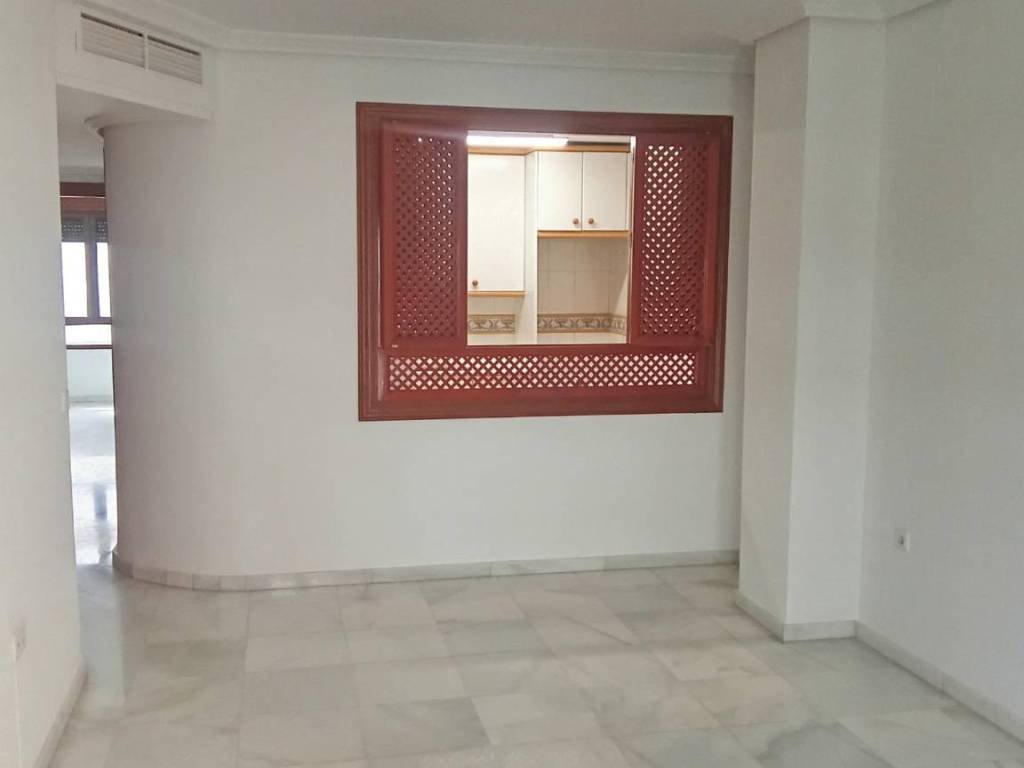 Pis de 75 m² a Còrdova