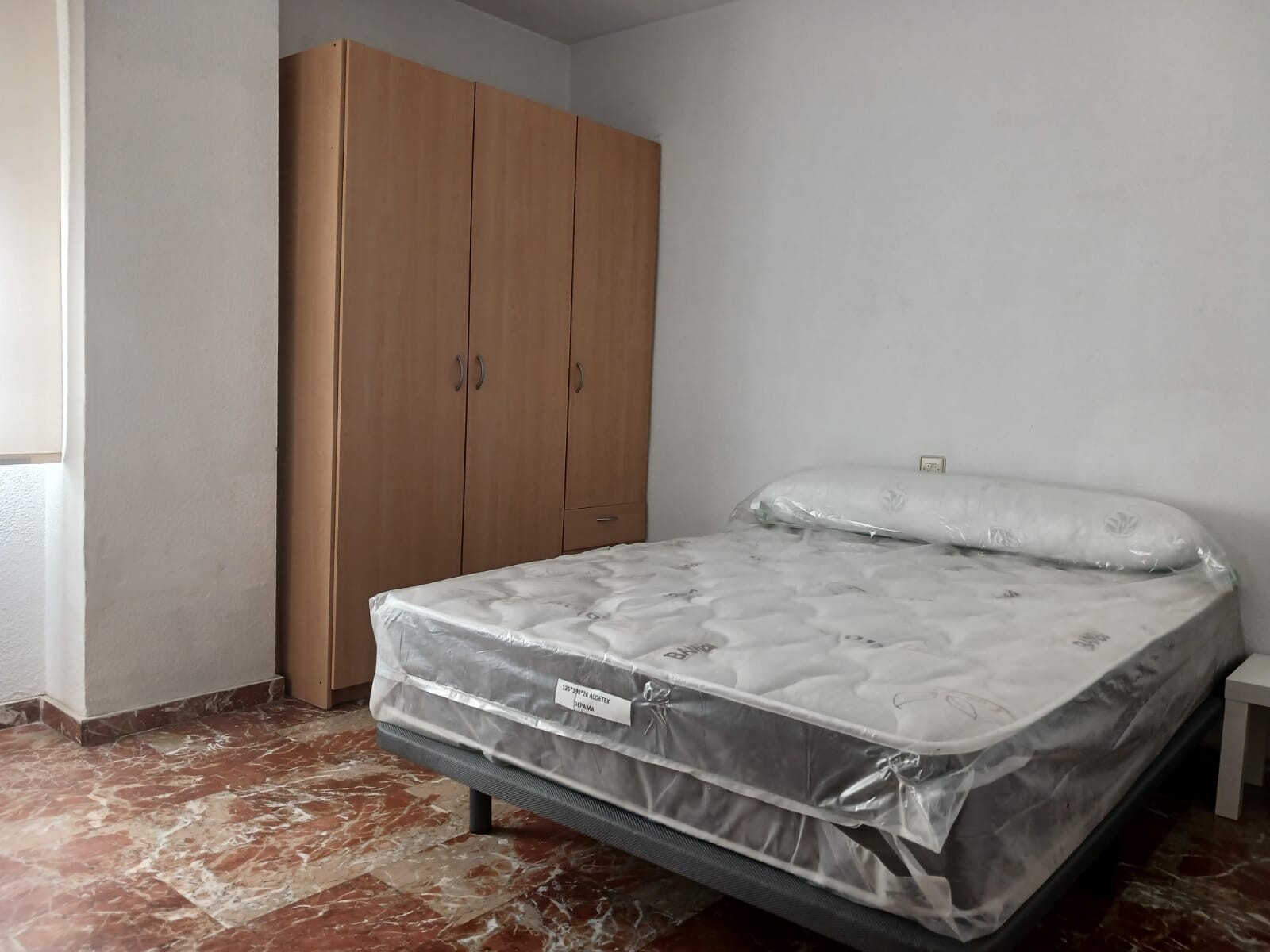 Piso de 80 m² en Granada