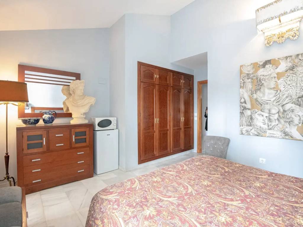 Casa de 230 m² en Estepona