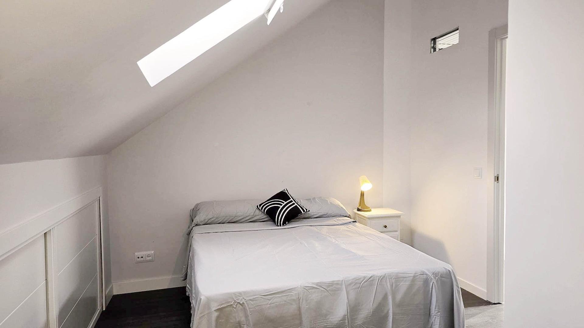 Zimmer 250 m², Villanueva de la Cañada