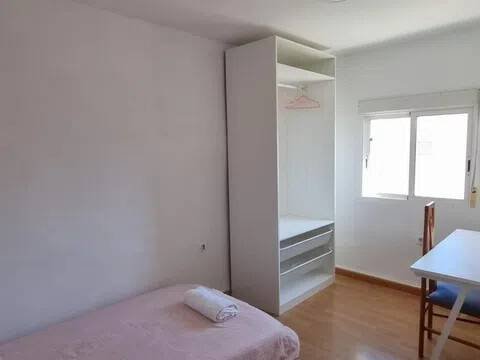 Chambre à louer, Alméria