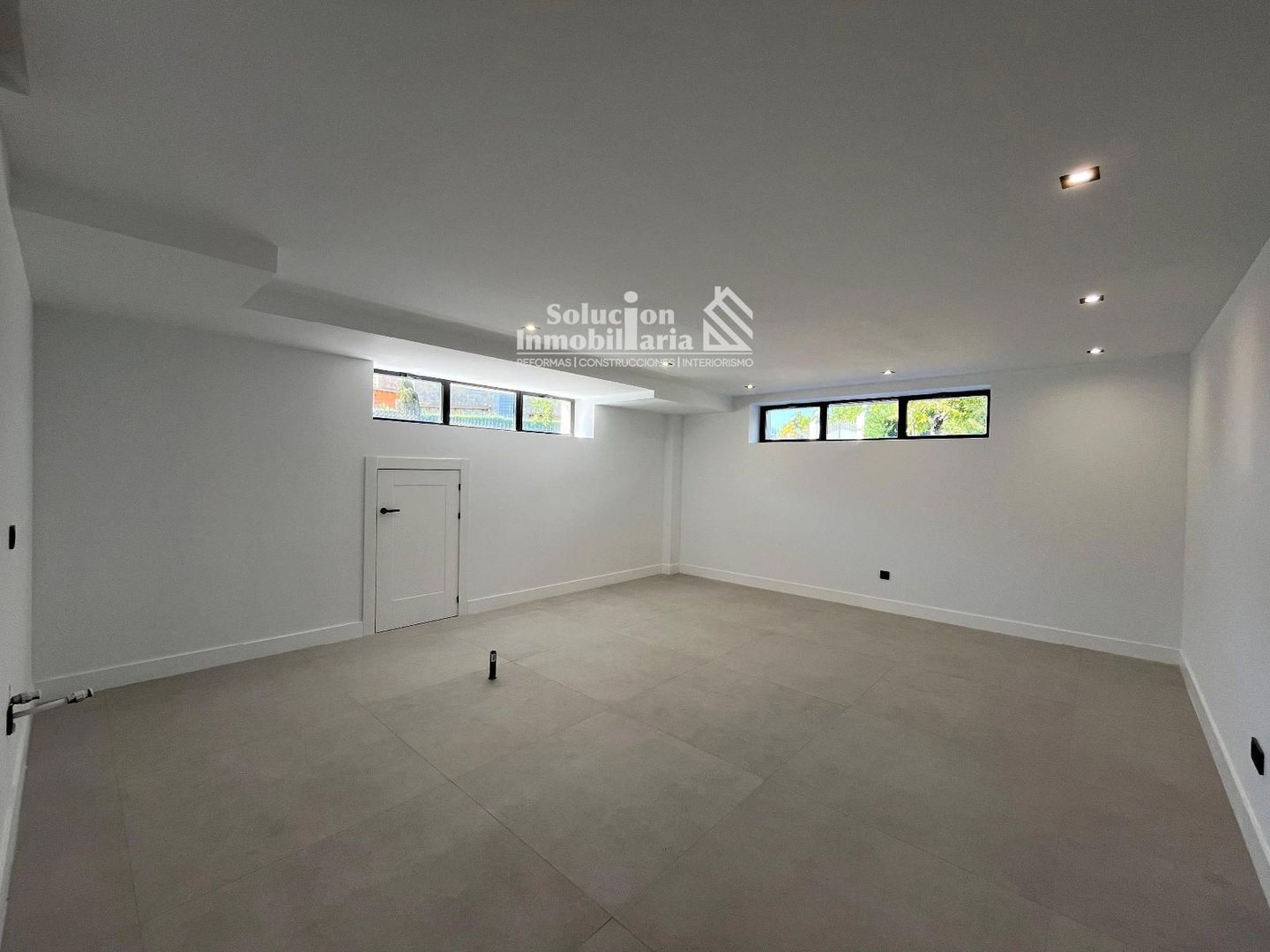 Maison 500 m² à Villamayor