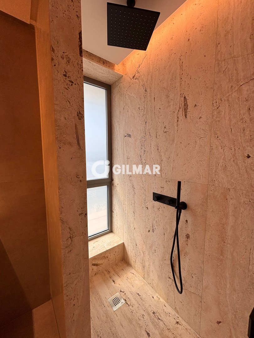 Wohnung 309 m² in Málaga