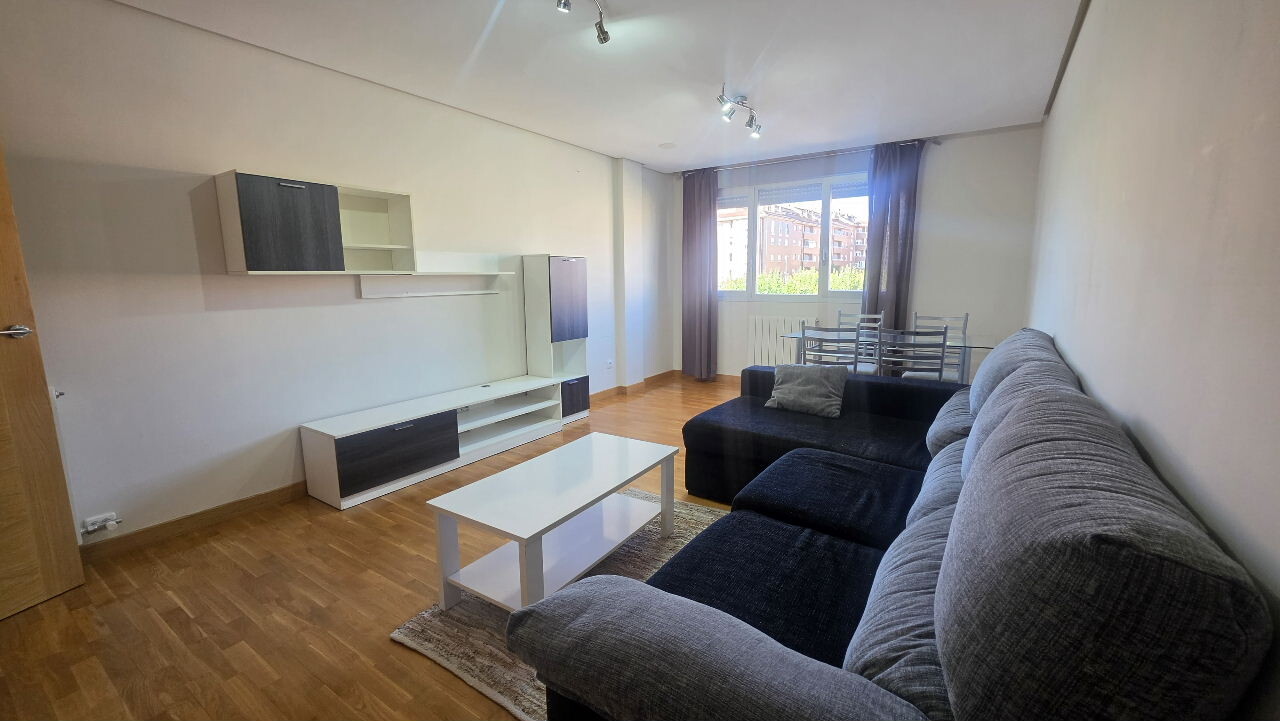Pis de 93 m² a Lardero
