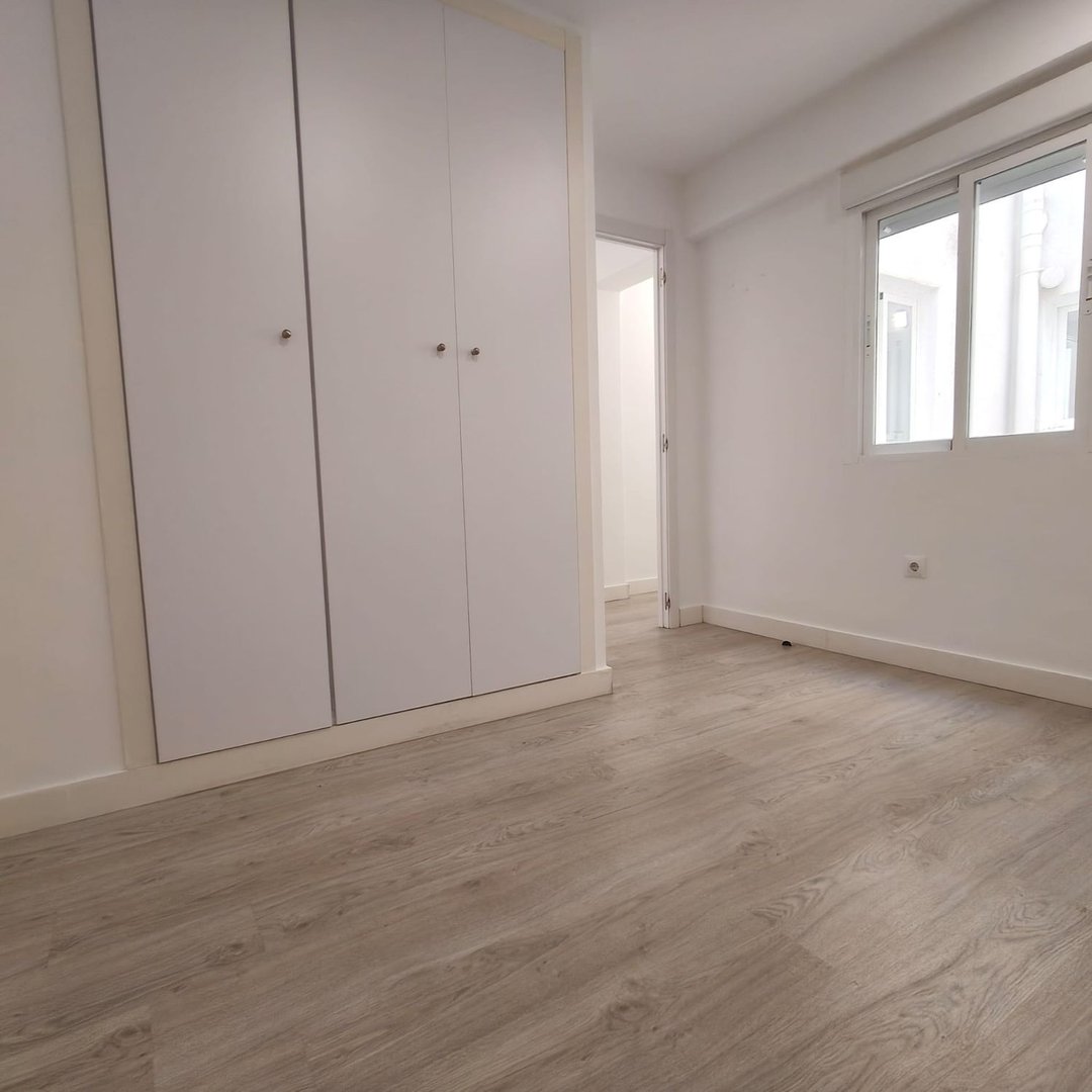 Pis de 75 m² a València