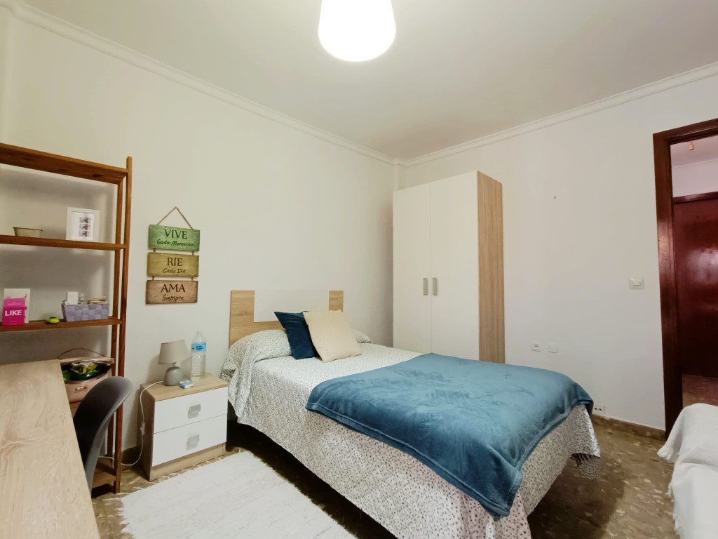 Habitación 75 m², Córdoba