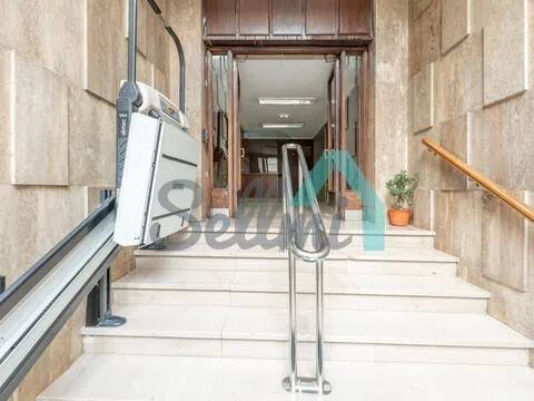 Piso de 101 m² en Oviedo