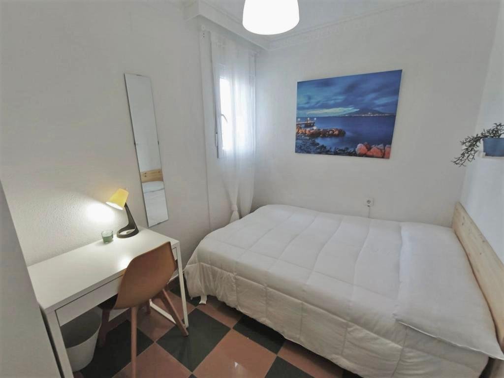 Habitación 90 m², Granada