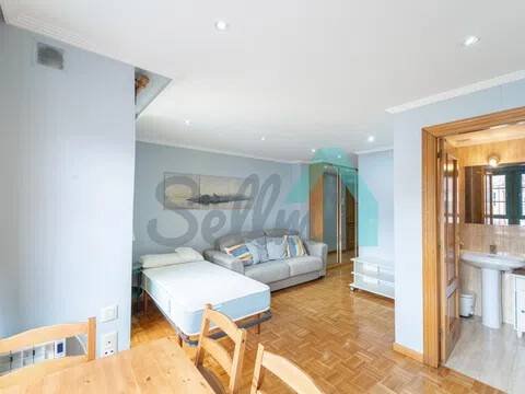 Piso de 40 m² en Oviedo