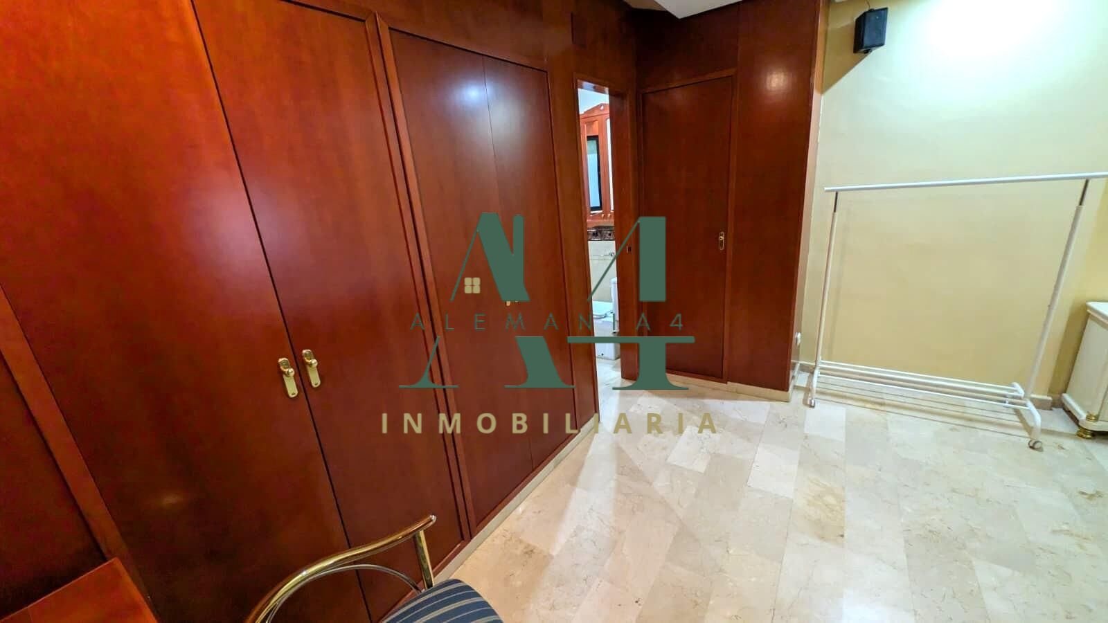Piso de 93 m² en Cáceres