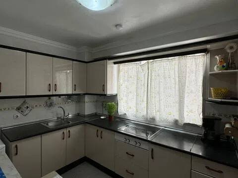 Chambre 85 m², Málaga