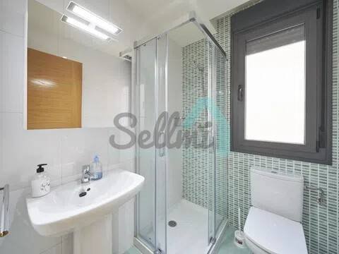 Piso de 68 m² en Oviedo