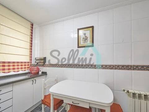 Piso de 106 m² en Oviedo