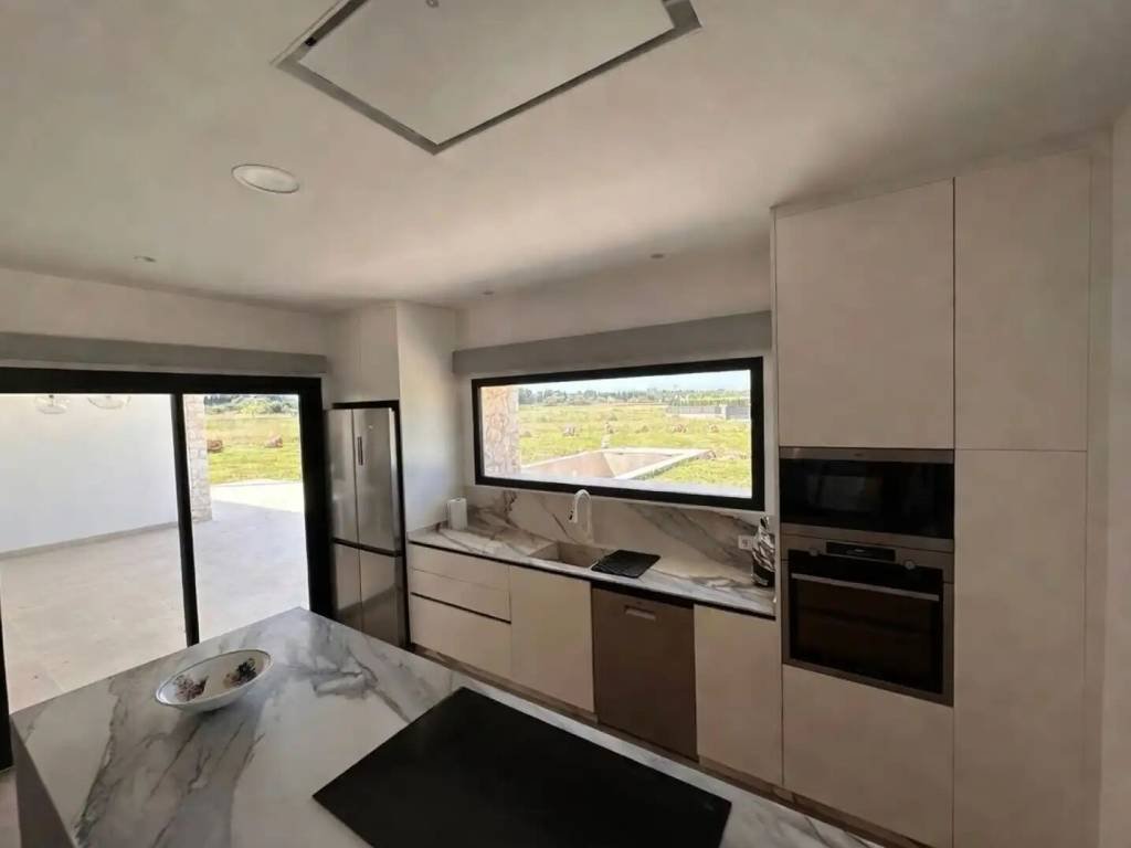 Casa de 200 m² en Muro