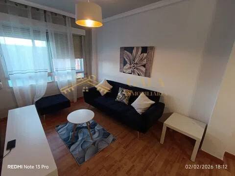Habitación 85 m², Cáceres