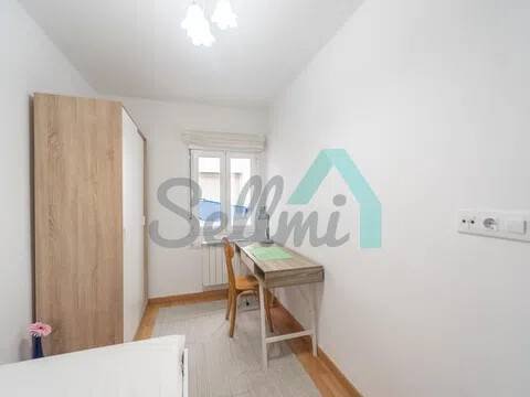 Piso de 67 m² en Oviedo