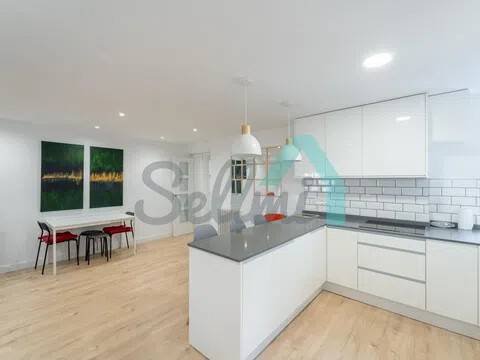 Pis de 104 m² a Oviedo