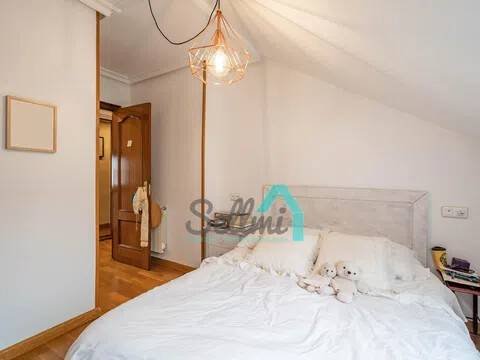 Piso de 58 m² en Oviedo