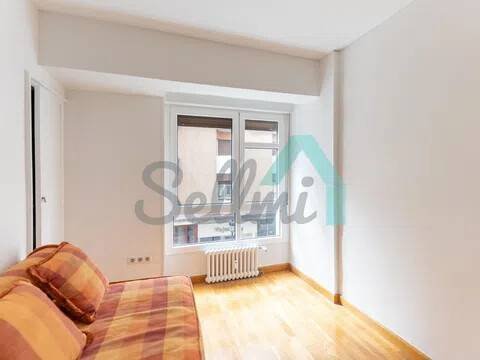 Piso de 158 m² en Oviedo