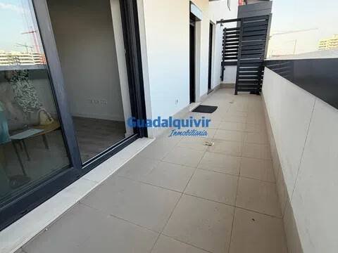 Piso de 101 m² en Dos Hermanas